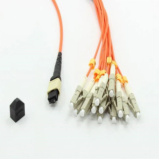Patch Cord MTP LC UPC 12 szál OFNP OM4